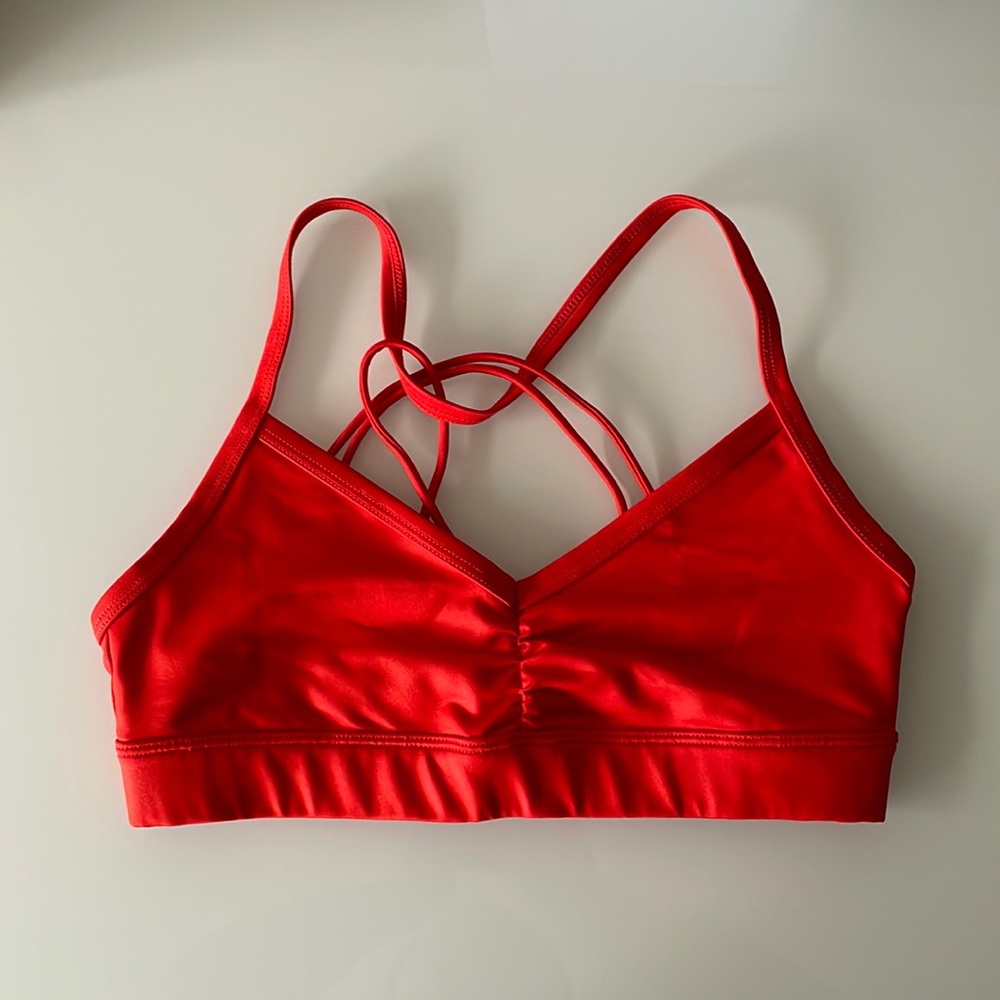NEW without tags Alo Sportsbra